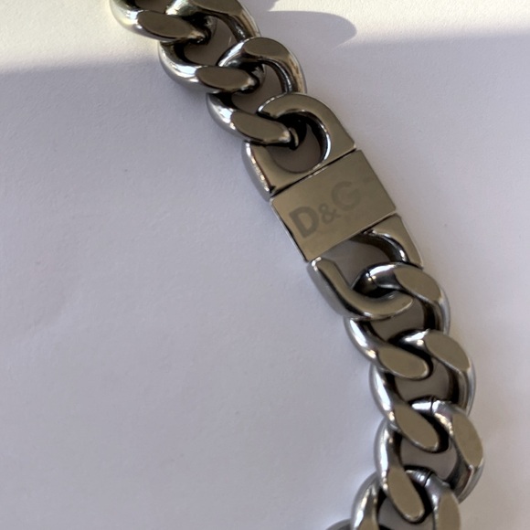 D&G/Dolce&Gabbana Silver Logo Plaque Necklace, Never worn - Picture 10 of 12